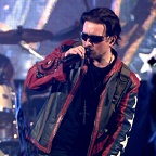 Bono Imitator