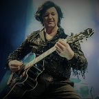 Neil Diamond Imitator